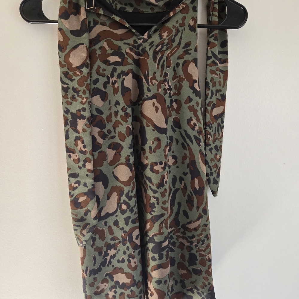L&B Blouse - Picture 4 of 8